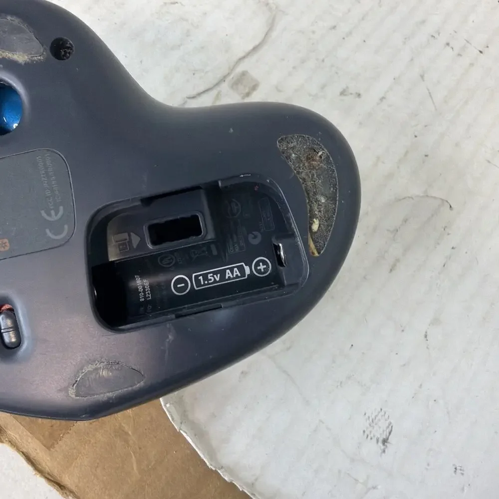 Logitech M575 Wireless Trackball Mouse Black w/ USB Receiver Dongle Tested As Is